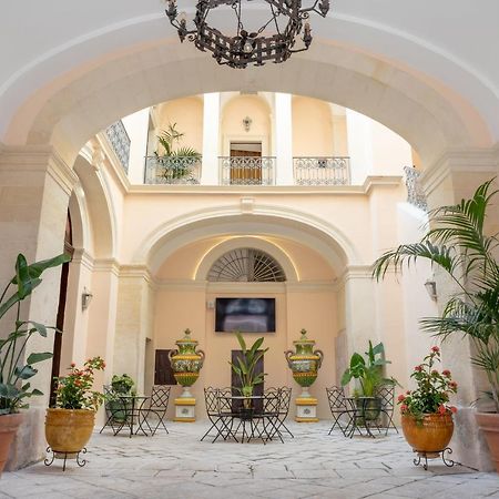 Hotel Il Cavaliere Al Borgo Antico Copertino Zewnętrze zdjęcie