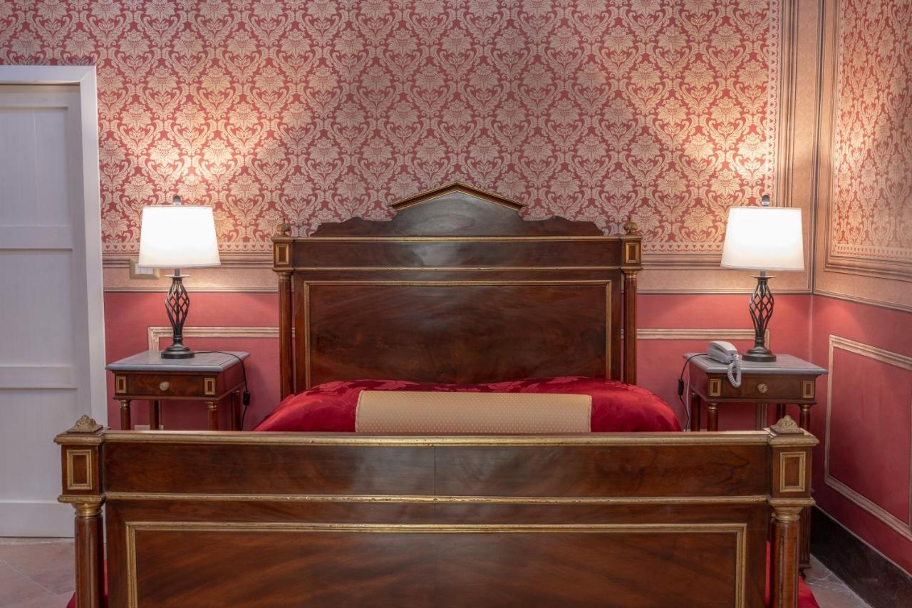 Hotel Il Cavaliere Al Borgo Antico Copertino Zewnętrze zdjęcie