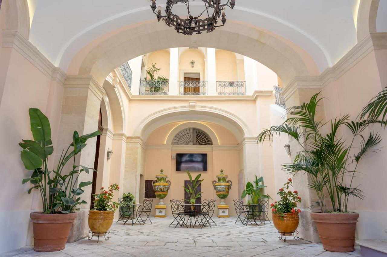 Hotel Il Cavaliere Al Borgo Antico Copertino Zewnętrze zdjęcie