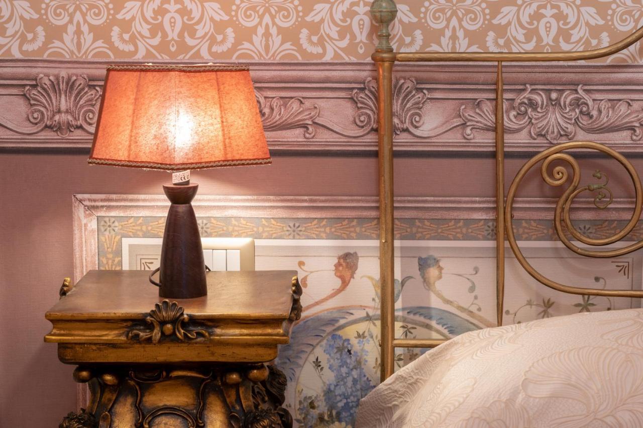 Hotel Il Cavaliere Al Borgo Antico Copertino Zewnętrze zdjęcie