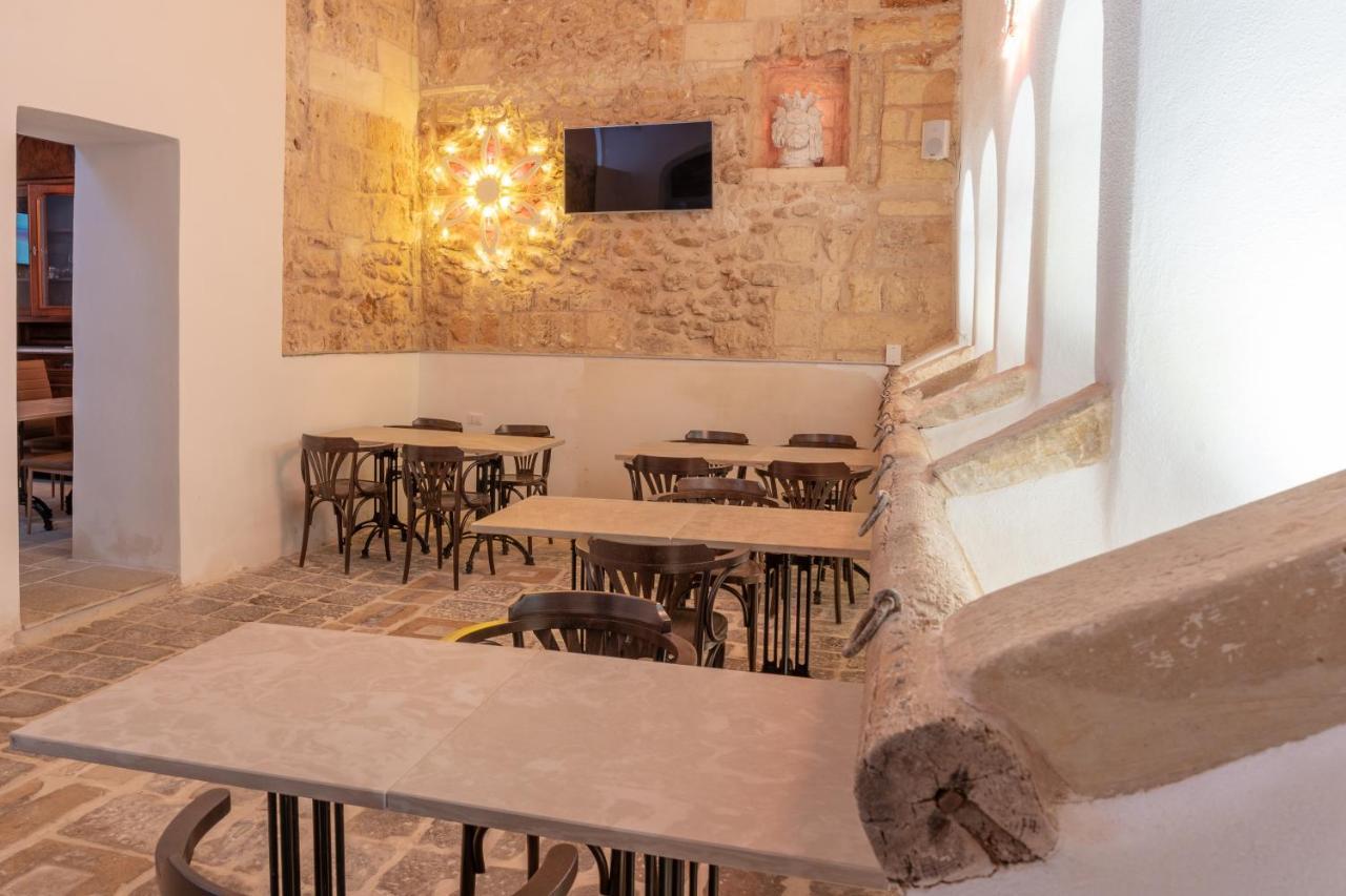 Hotel Il Cavaliere Al Borgo Antico Copertino Zewnętrze zdjęcie