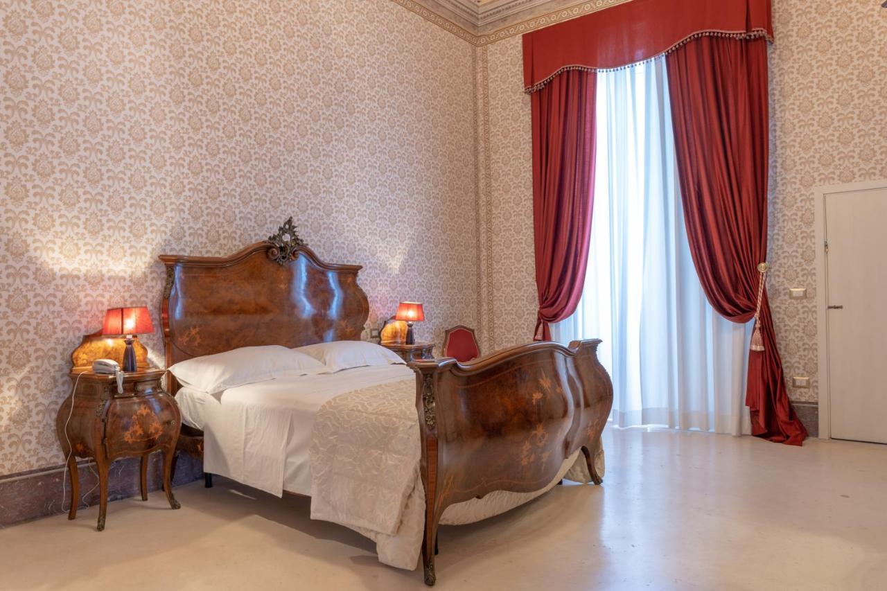 Hotel Il Cavaliere Al Borgo Antico Copertino Zewnętrze zdjęcie